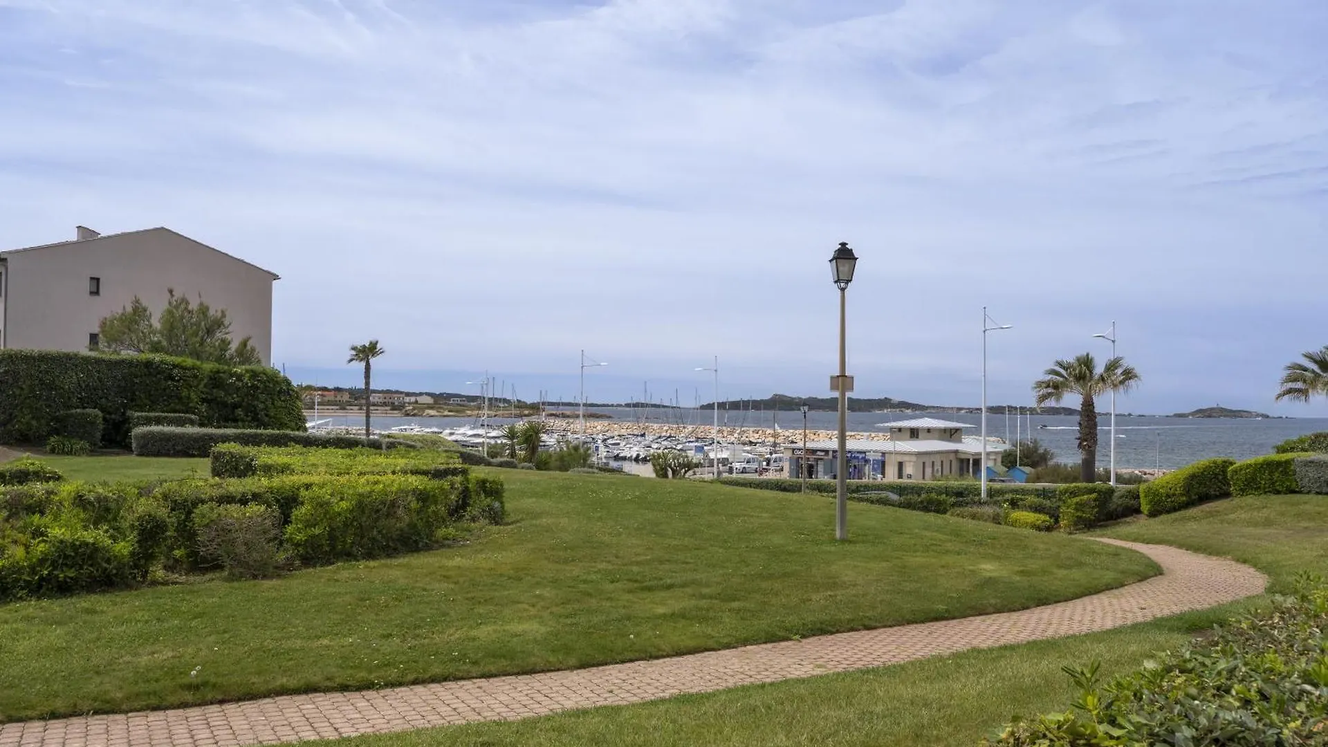Appartement Rdj Terrasse Vue Mer 100M Plage Six-Fours-les-Plages France